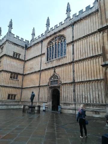 obrázok 25 z Oxford