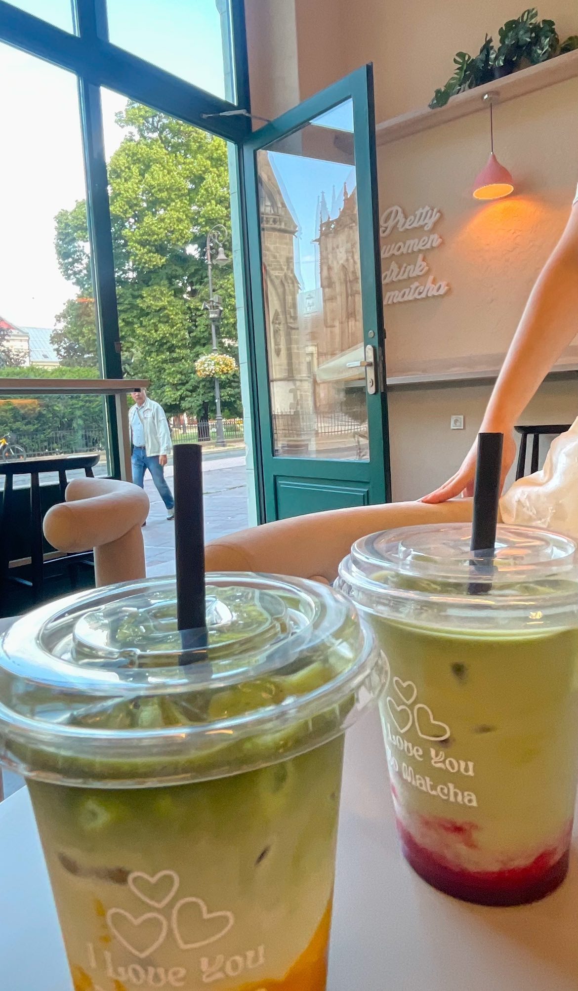 matcha kaviareň