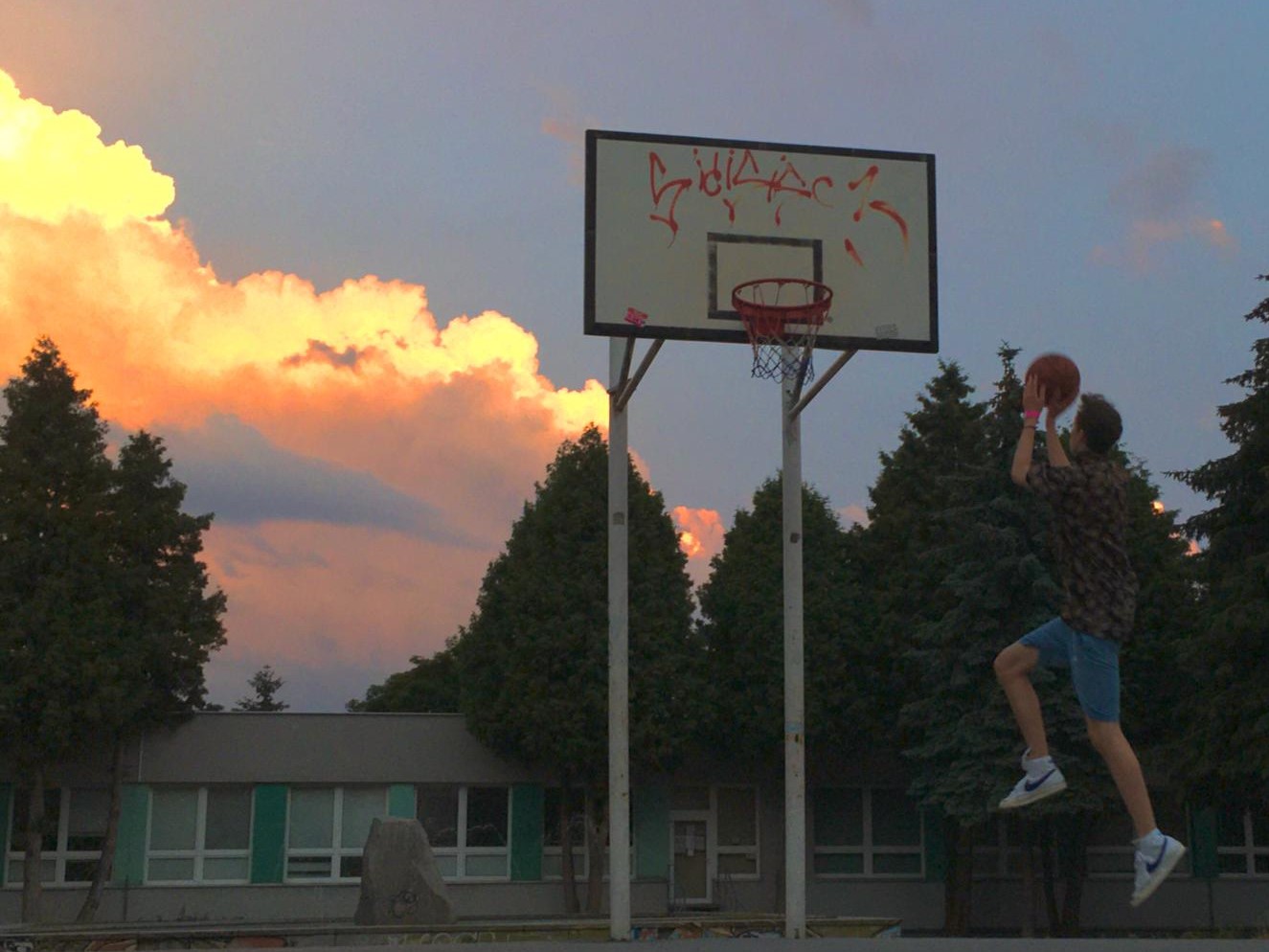 hranie basketbalu
