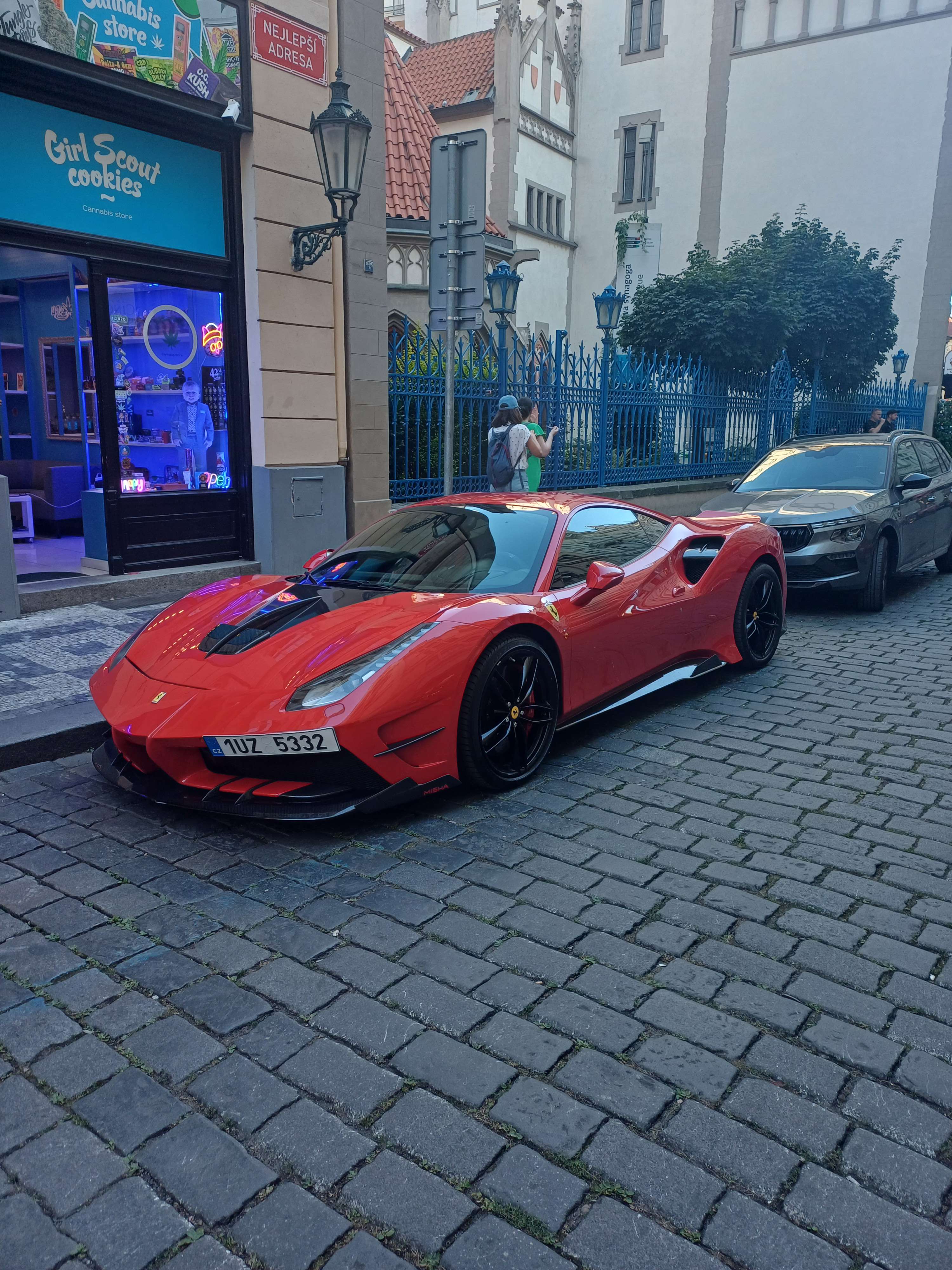 Ferrari 488 GTB Ferrari 488 GTB